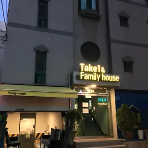 Take 1 Hongdae Хостел Сеул